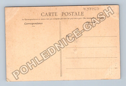 Pohlednice Francie žena se psem polibek (M39967)