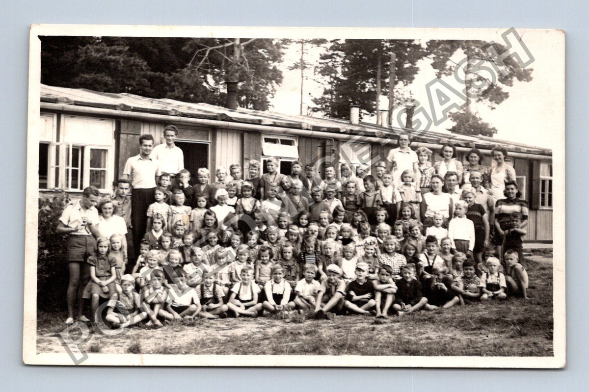 Stará fotografie Ozdravovna Jarovice Červenec 1950 skupina (M39998)