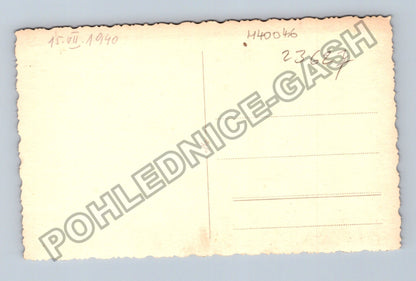 Pohlednice Lázně Poděbrady žena s fotoaparátem 1940 (M40046)