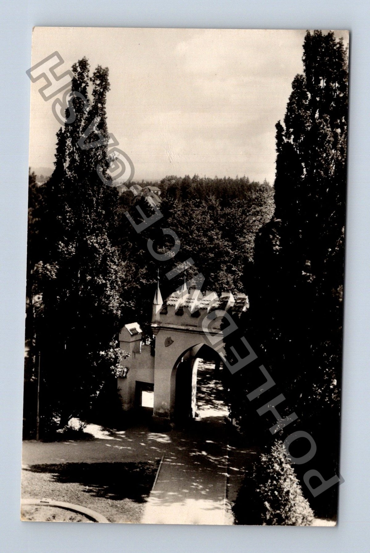 Pohlednice Zruč nad Sázavou hrad nebo zámek (M40061)