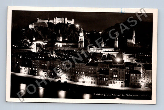 Pohlednice Salzburg Staré Město v reflektorech (M40132)