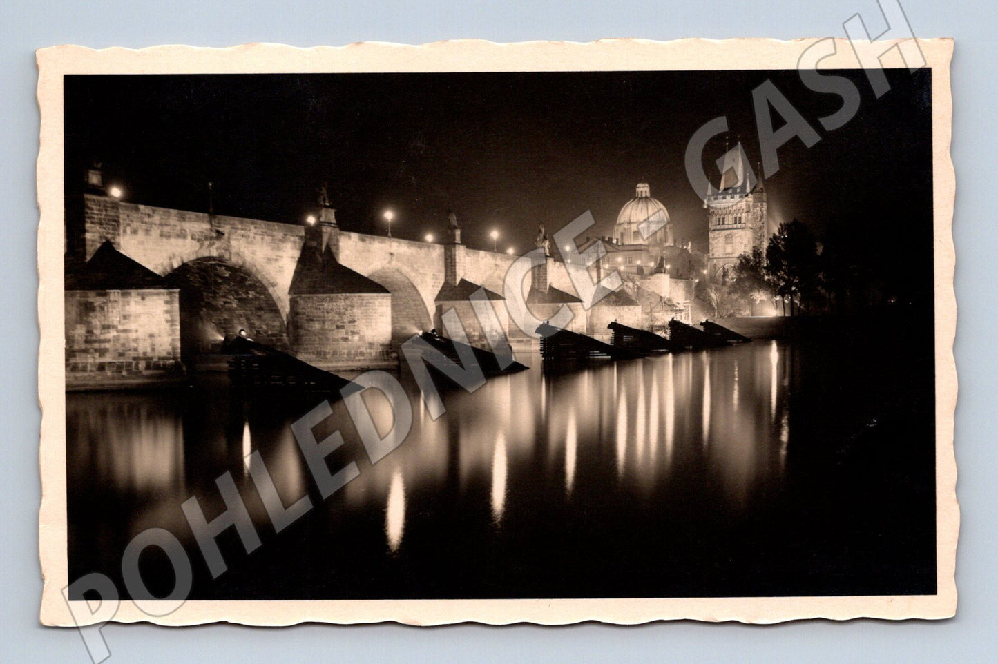 Pohlednice Praha Karlův most noční pohled (M4021)