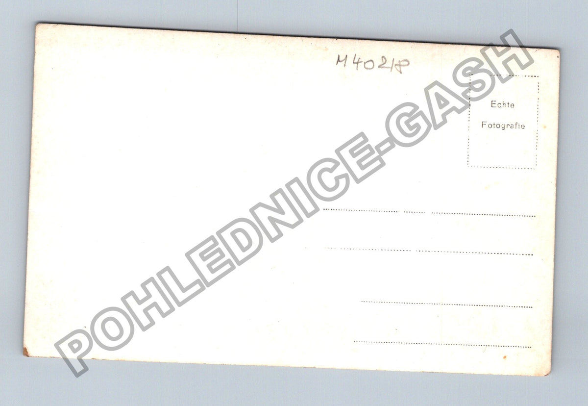 Pohlednice Tři muži v oblecích hory (M40218)