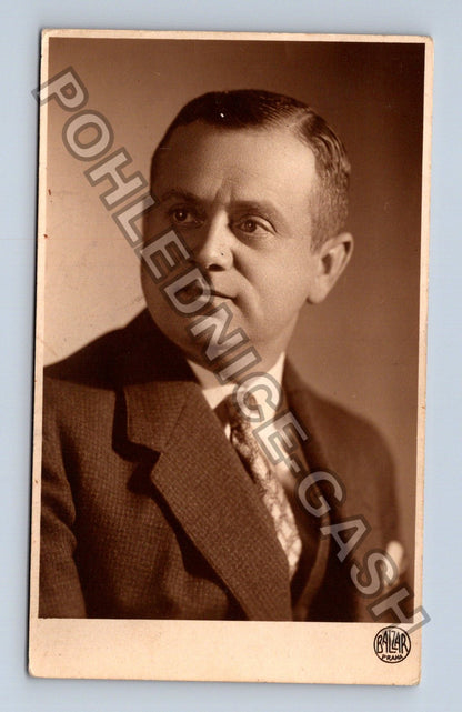 Pohlednice Muž v obleku ateliér Foto Balzar Praha (M40222)