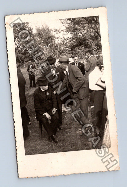 Pohlednice Velíš 1939 skupinka lidí (M40422)