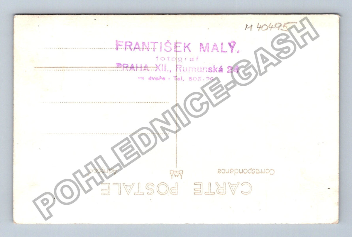 Pohlednice Dvě ženy ateliérová fotografie Praha (M40495)
