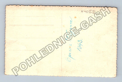 Stará fotografie Opava 1943 skupina mužů u kamene (M40532)