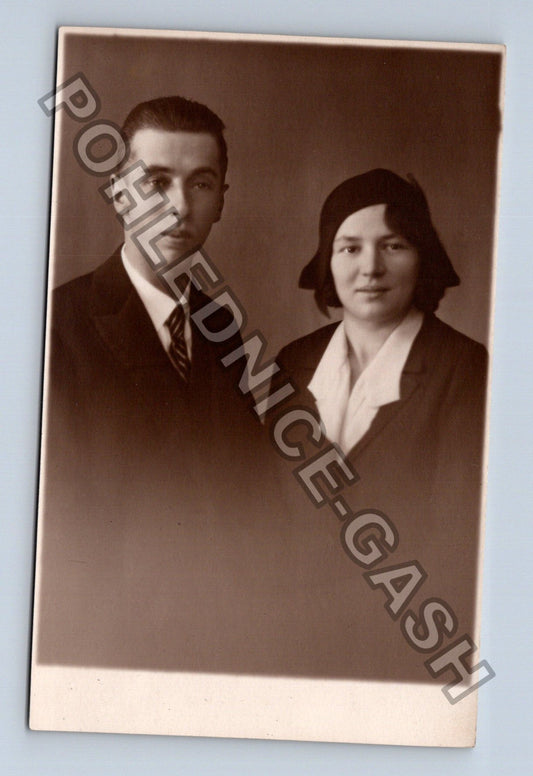 portrétní fotografie muž a žena (M40533)