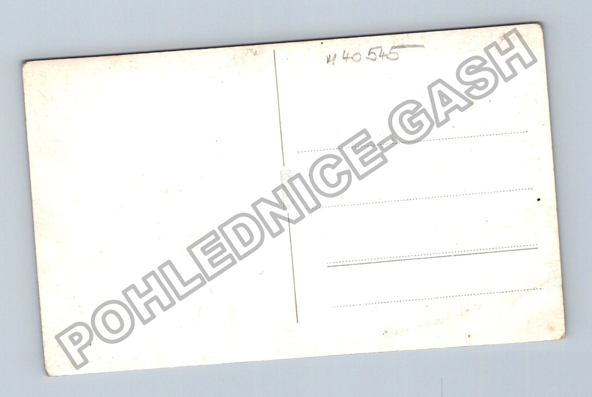 Pohlednice Divadelní scéna dva muži v kostýmech (M40545)