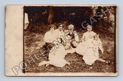 Pohlednice Rodinná fotografie s dětmi v přírodě (M40546)