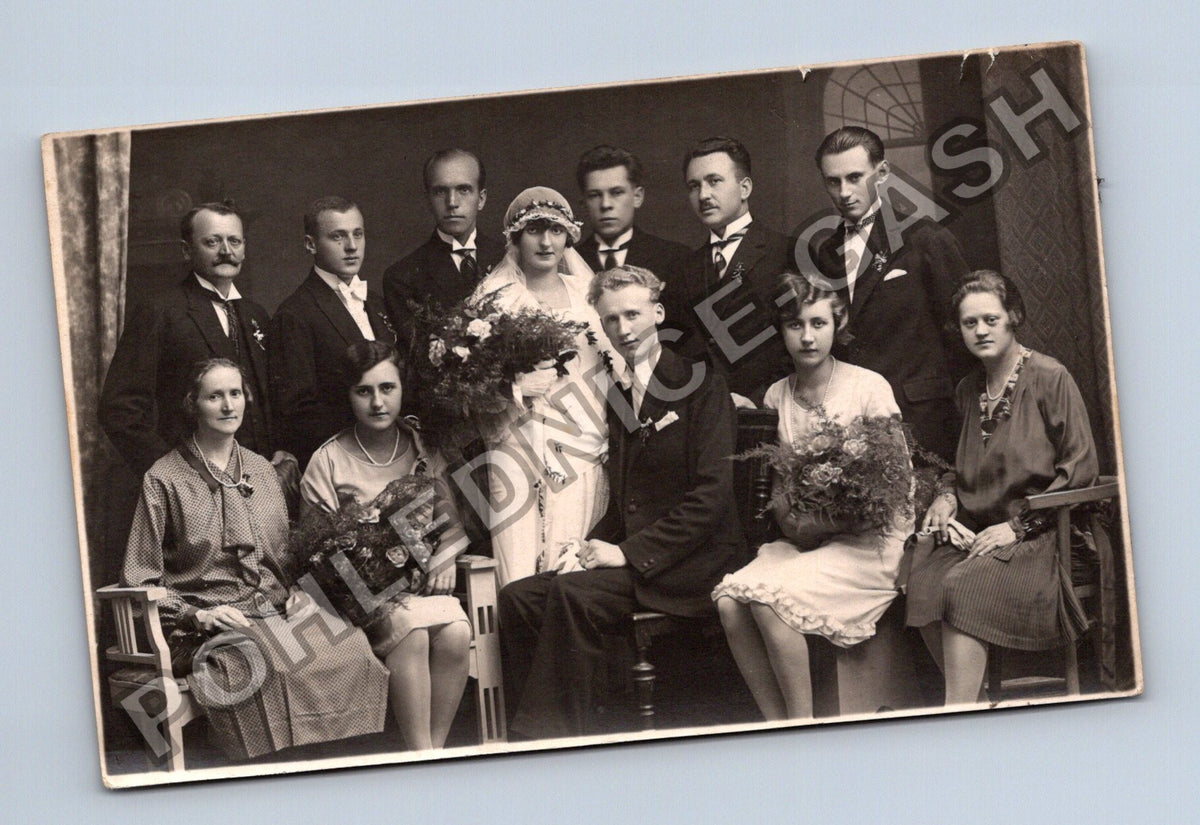 Svatební fotografie skupinový portrét (M40602)