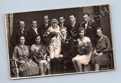 Svatební fotografie skupinový portrét (M40602)