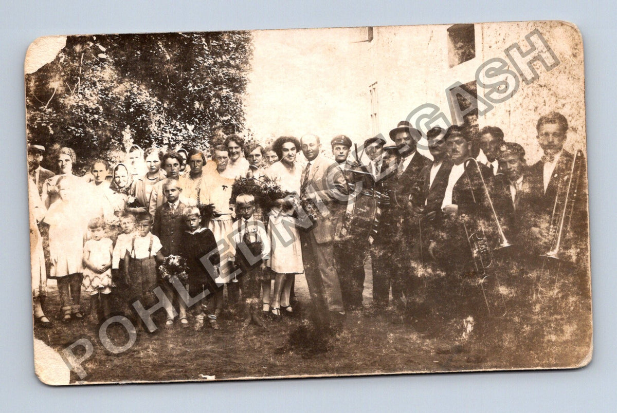 Skupinová fotografie s hudebníky (M40618)