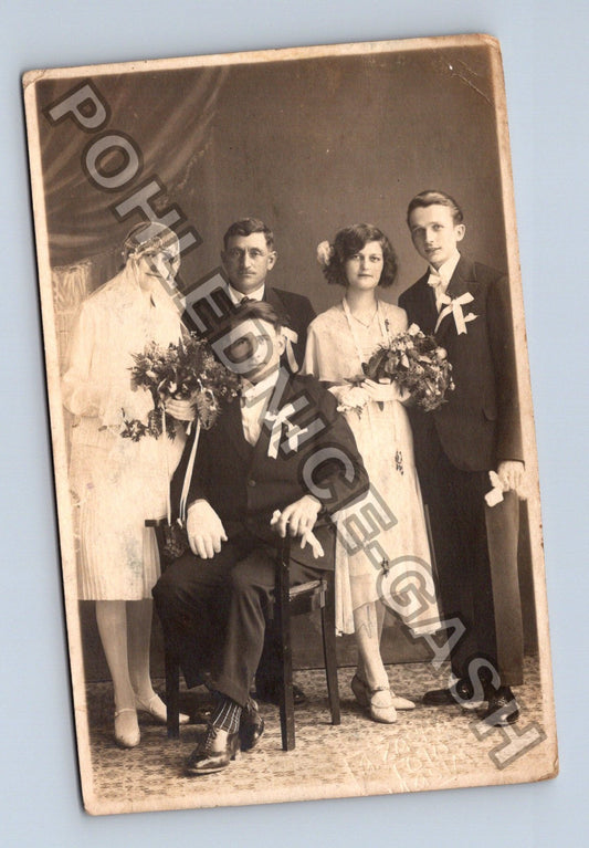Svatební fotografie skupinový portrét (M40635)