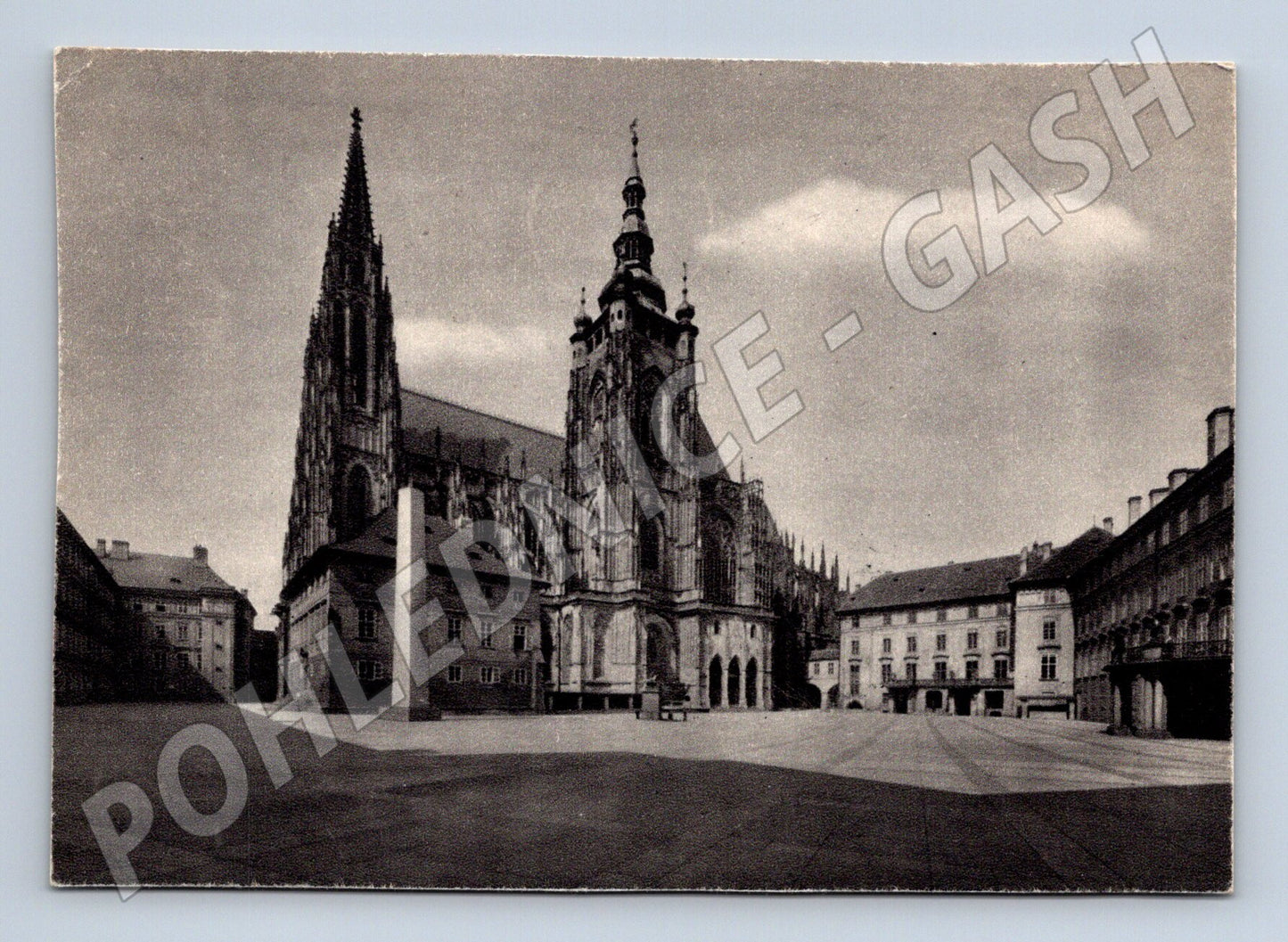 Pohlednice Praha Chrám sv Víta 1950 motiv (M4068)