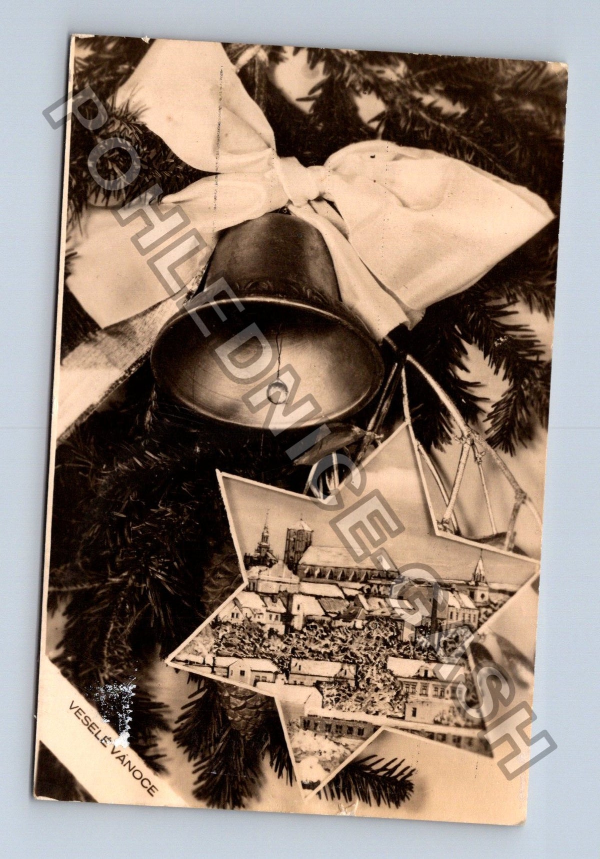 Pohlednice Vánoční motiv zvon a město 1940 (M40717)