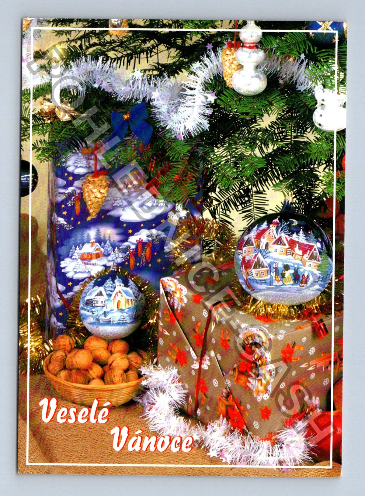 Pohlednice Veselé Vánoce vánoční stromek dárky ořechy (M40760)