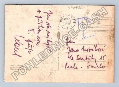 Pohlednice Rumcajs střílí z pistole na terč (M40866)