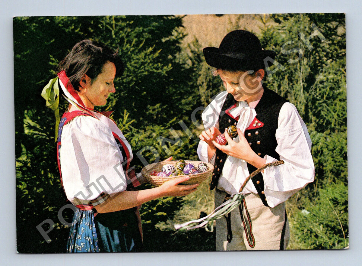 Pohlednice Slovensko etnografie Velikonoce chlapec dívka (M40917)