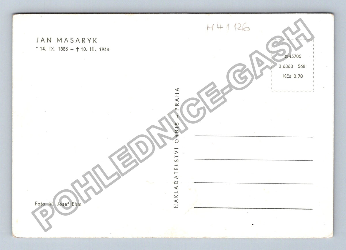 Pohlednice Jan Masaryk sedící s cigaretou (M41126)