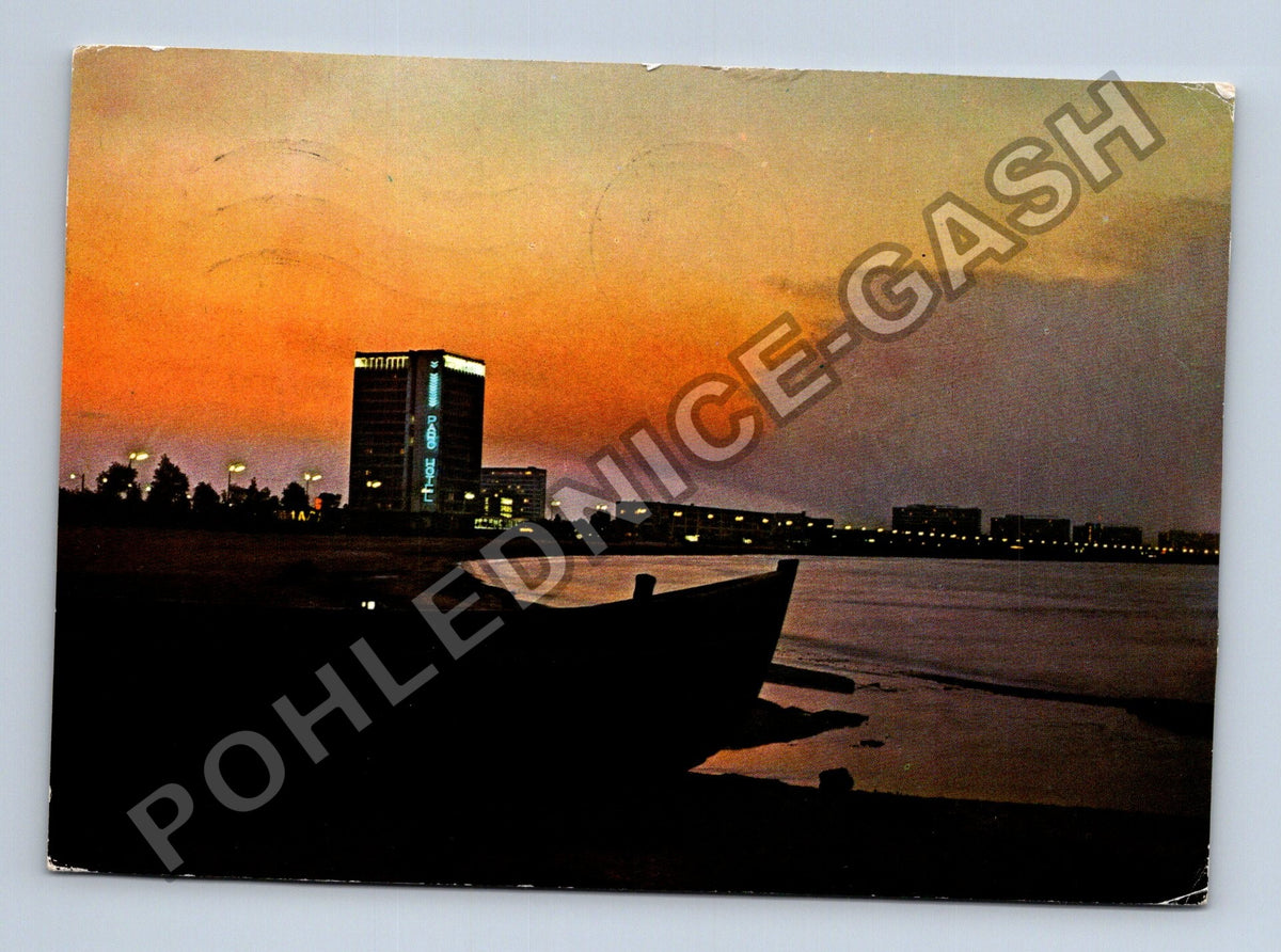 Pohlednice Rumunsko Constanta Mamaia večerní panorama (M41191)