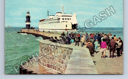 Pohlednice Německo Rostock Warnemünde loď maják (M41264)
