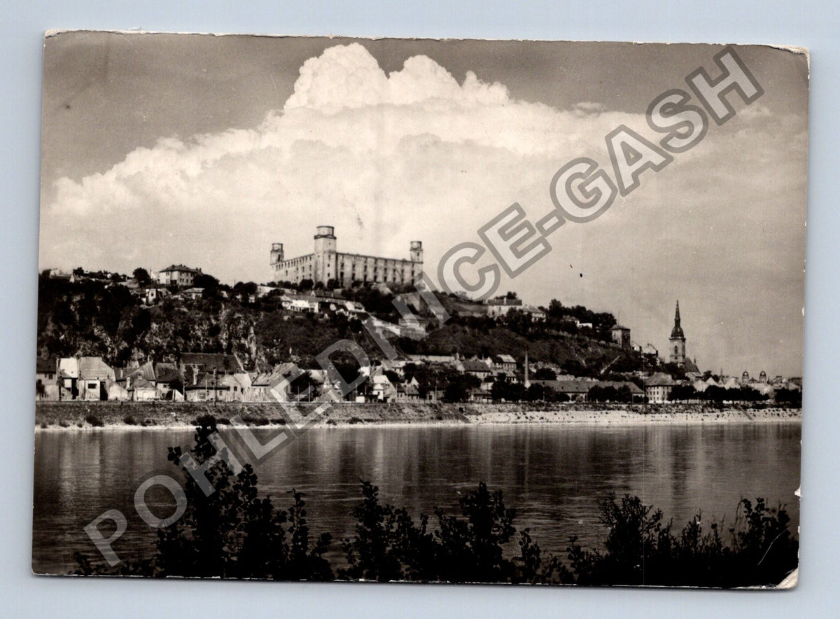 Pohlednice Slovensko Bratislava hrad Dunaj (M41395)