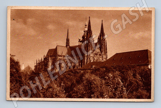 Pohlednice Praha Chrám sv Víta sepia motiv (M4162)