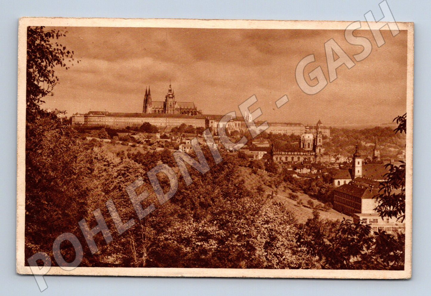 Pohlednice Praha Hradčany panorama hradu (M4167)