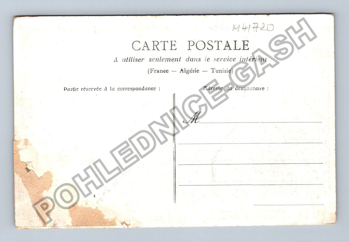 Pohlednice Francie Lili a její pes spící dívka (M41720)