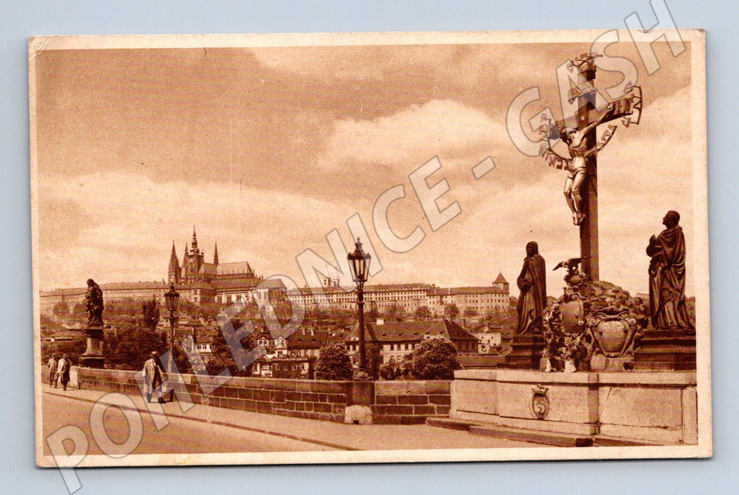 Pohlednice Praha Karlův most Kříž a Hradčany (M4173)