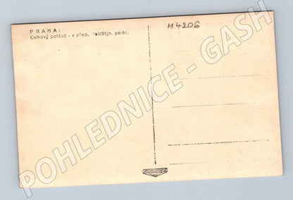 Pohlednice Praha pohled s Valdštejnským palácem (M4206)