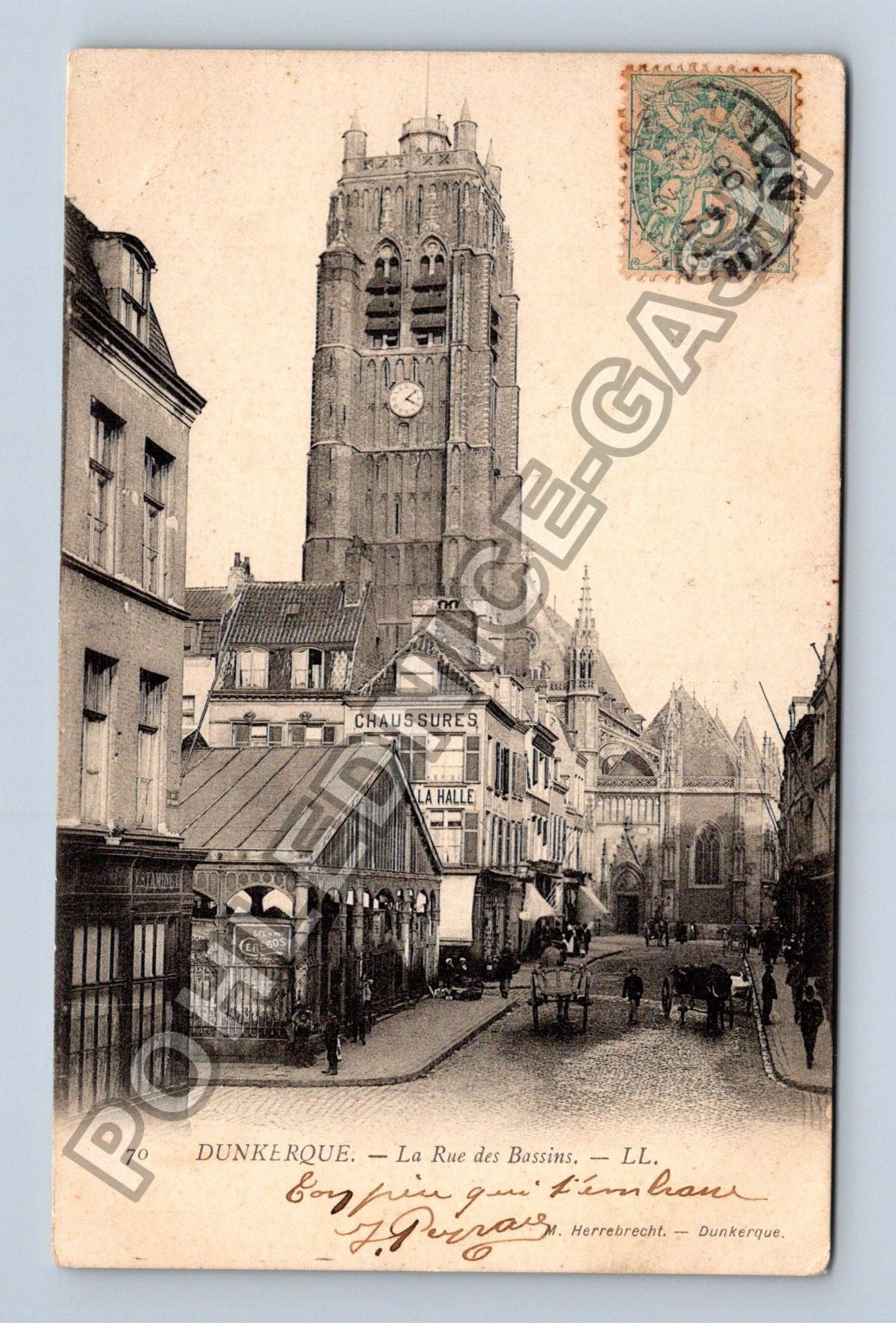 Pohlednice Francie Dunkerque La Rue des Bassins (M42159)