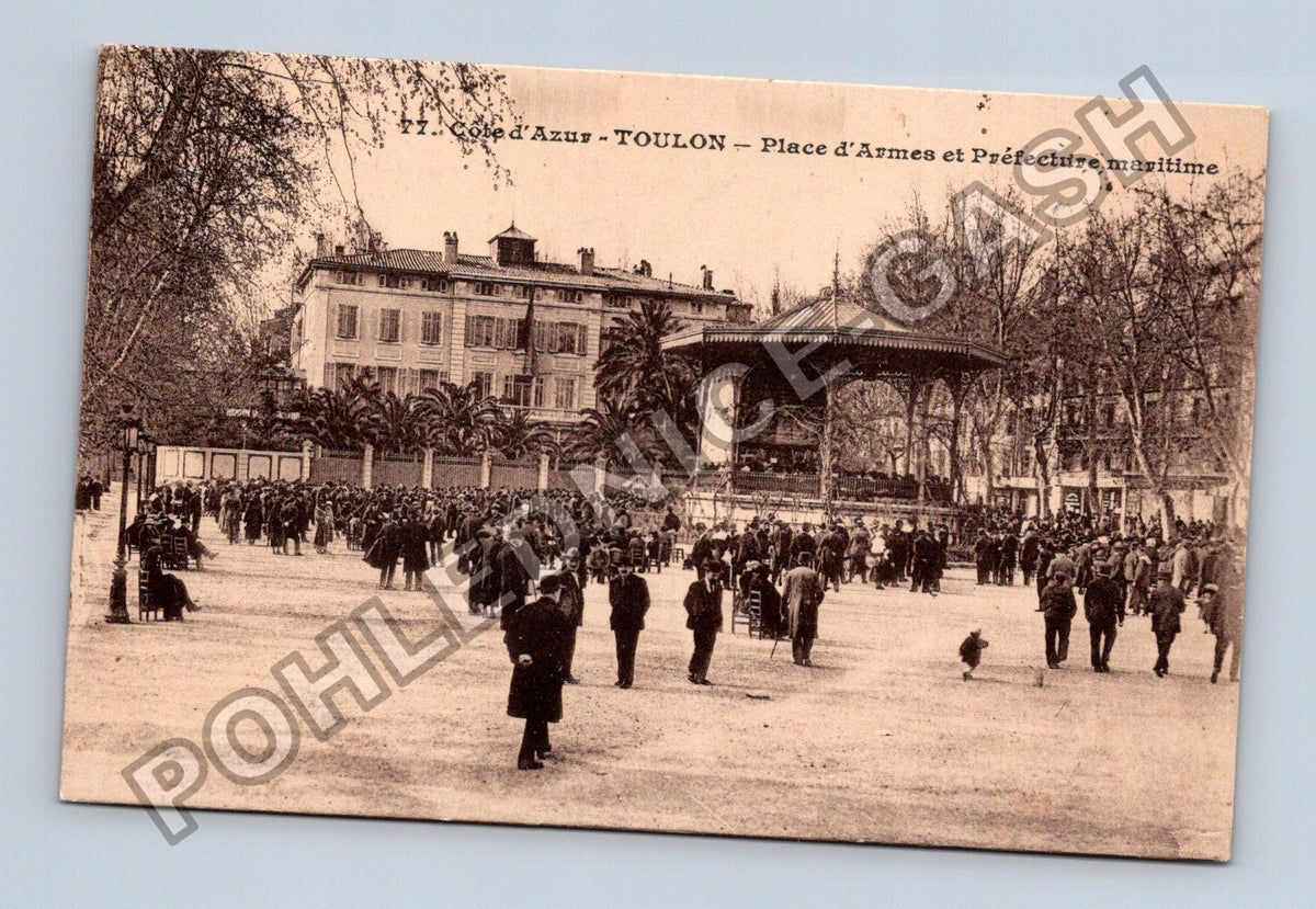Pohlednice Francie Toulon Place dArmes et Préfecture (M42370)
