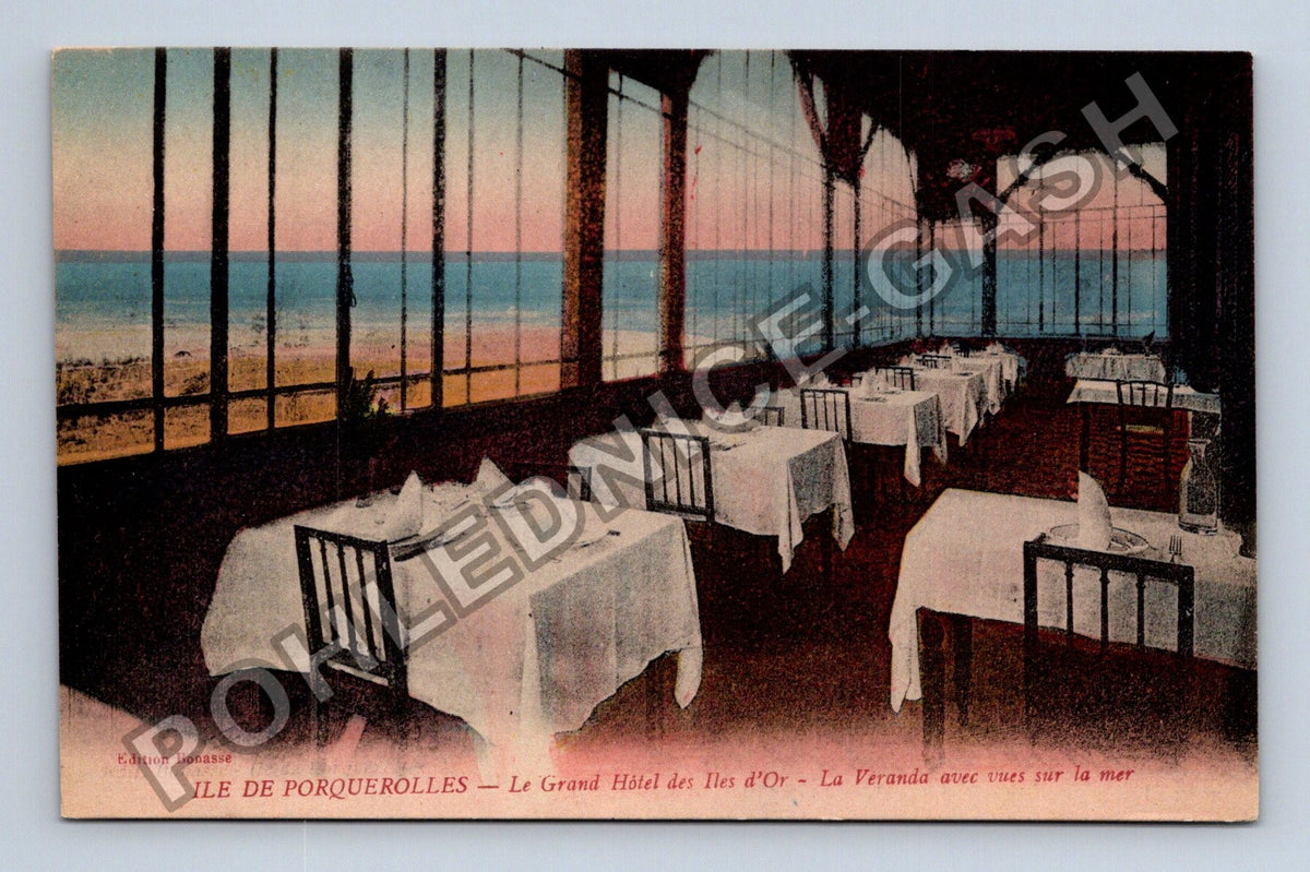 Pohlednice Francie Ile de Porquerolles Grand Hôtel des Iles (M42376)