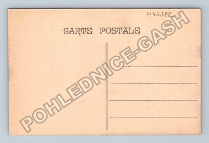 Pohlednice Francie Toulon Le Carré du Port (M42382)