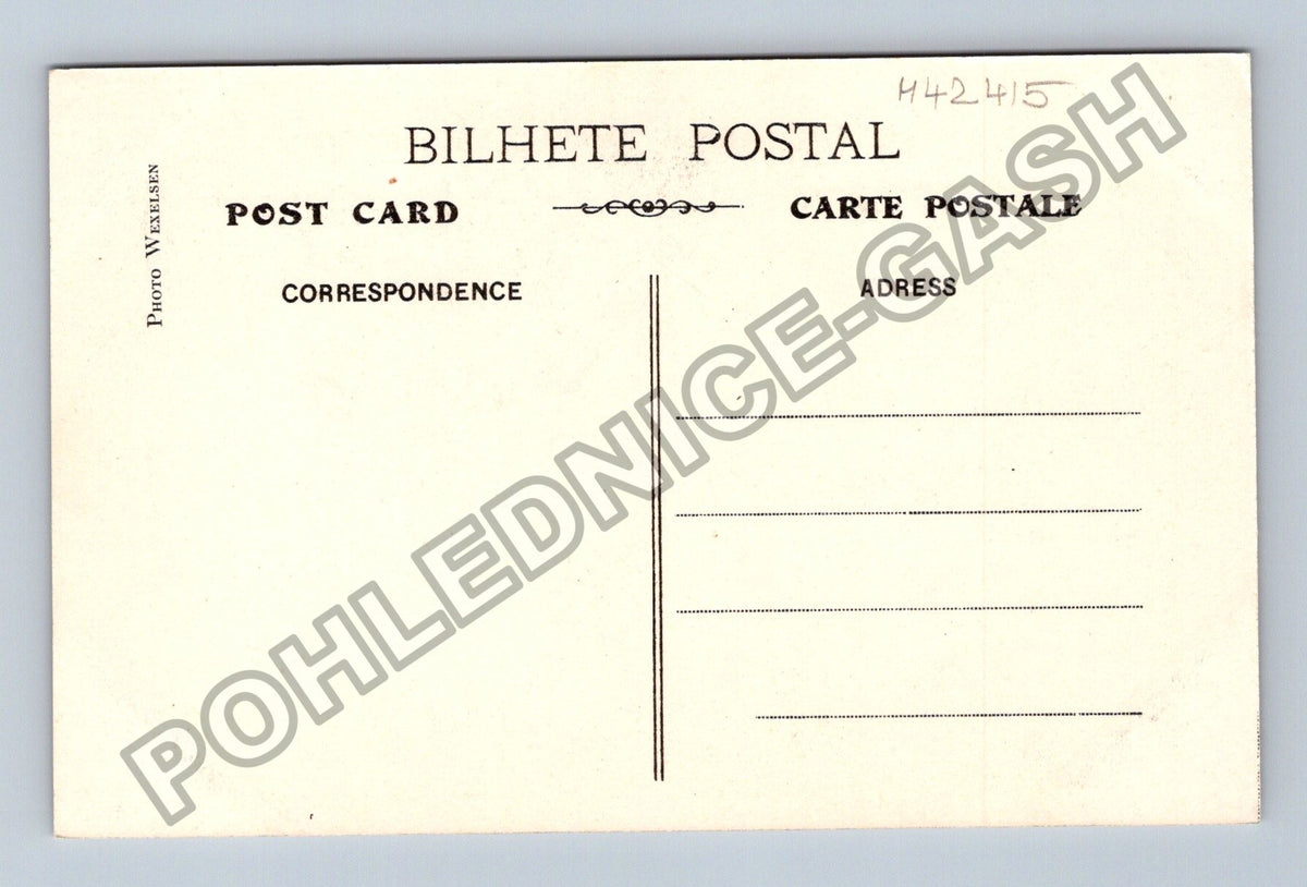 Pohlednice Afrika Beira stromy a domorodci (M42415)