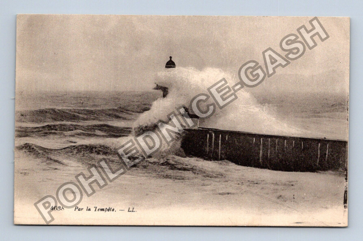 Pohlednice Francie Lorient bouře moře maják 1919 (M42433)