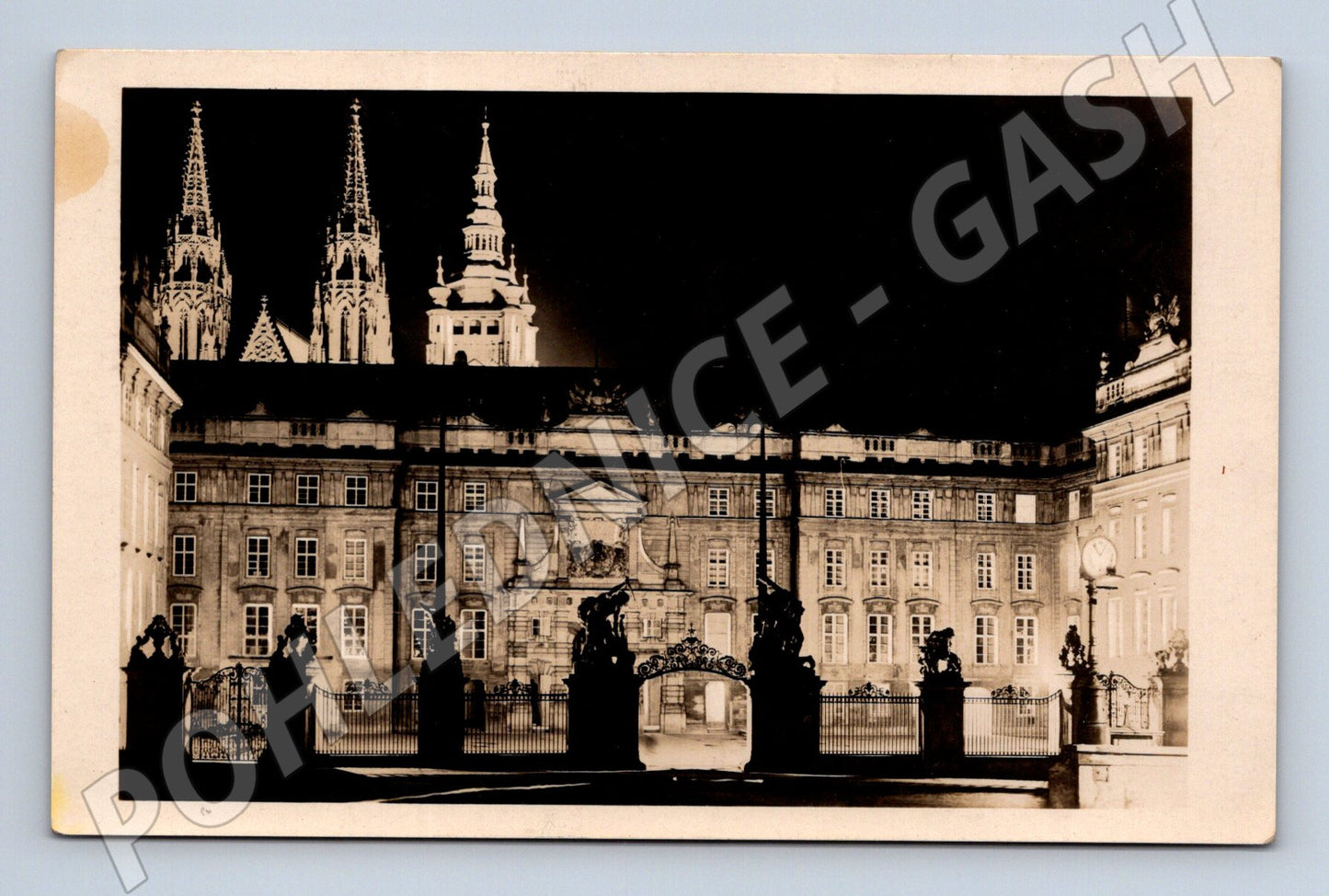 Pohlednice Praha noční pohled na Pražský hrad (M4245)