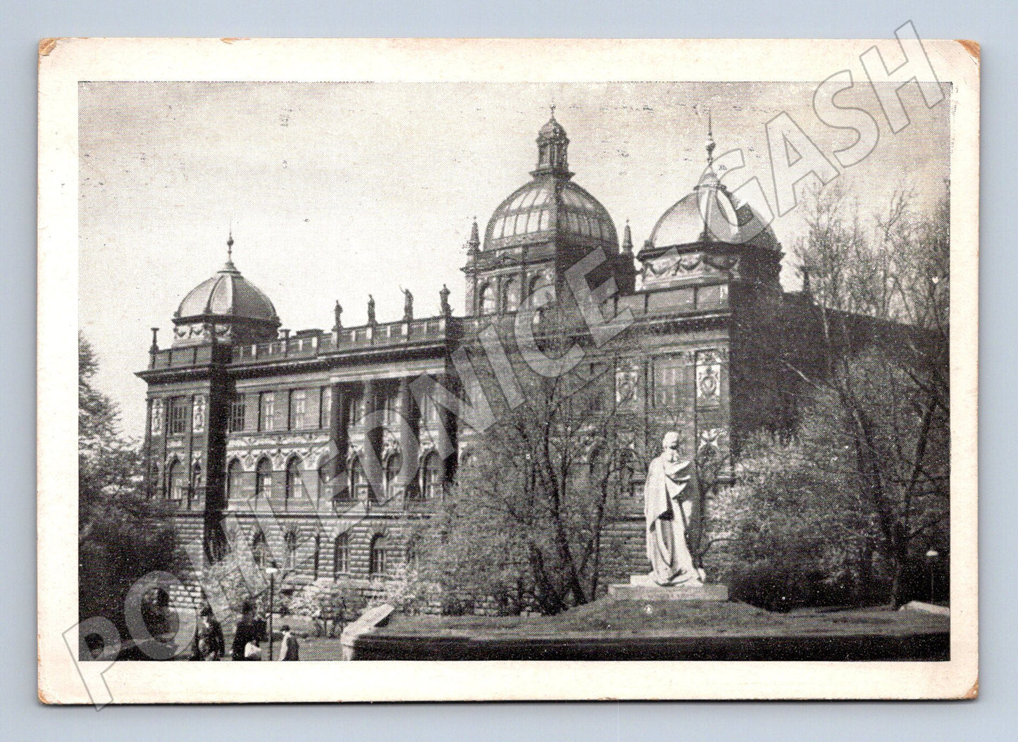 Pohlednice Praha Zemské museum starý motiv (M4282)