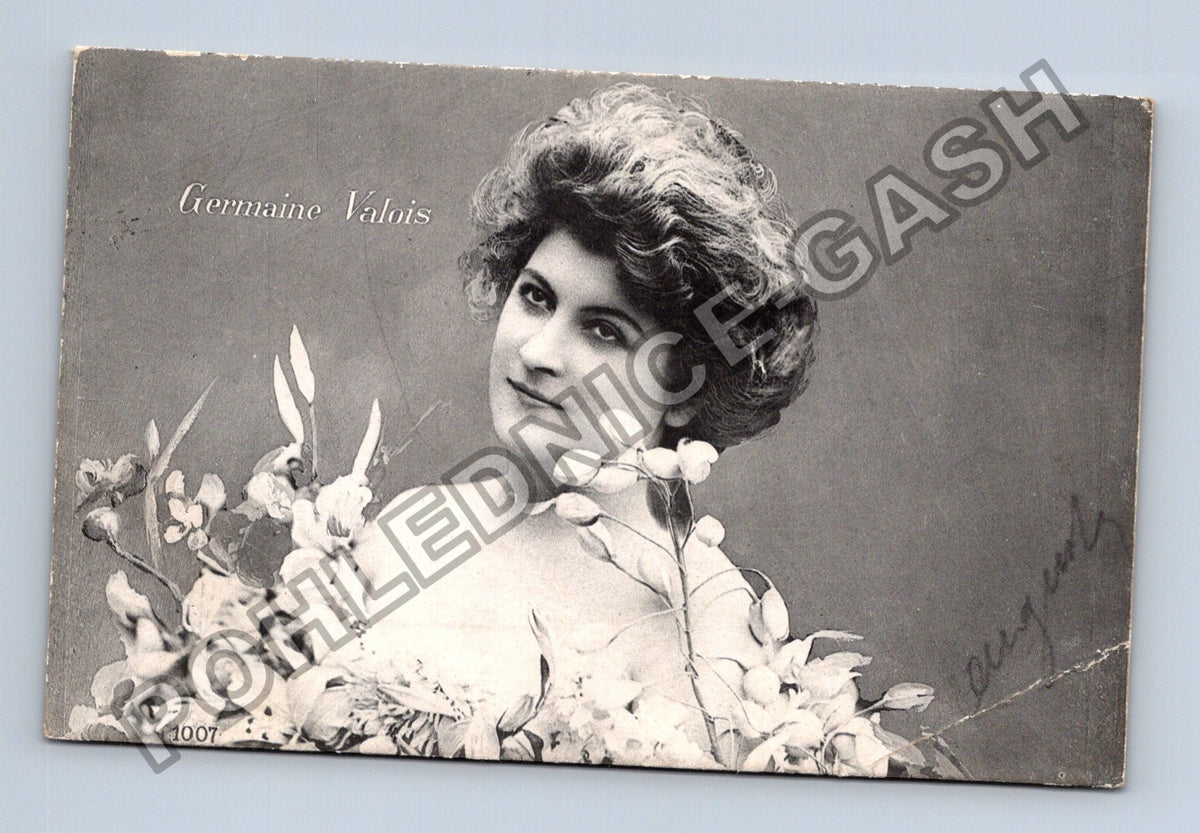 Pohlednice Francie Germaine Valois herečka květiny (M42832)