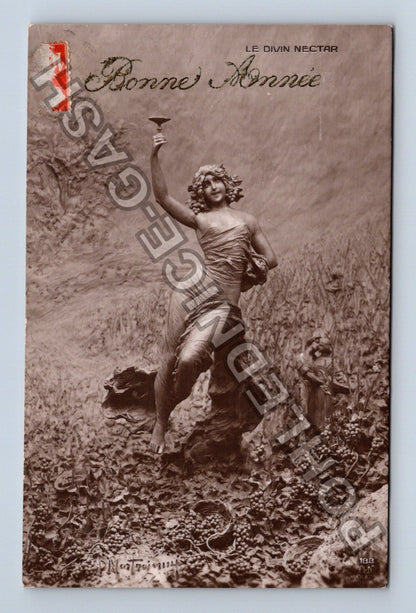 Pohlednice Francie Allenc žena s pohárem 1913 (M42856)