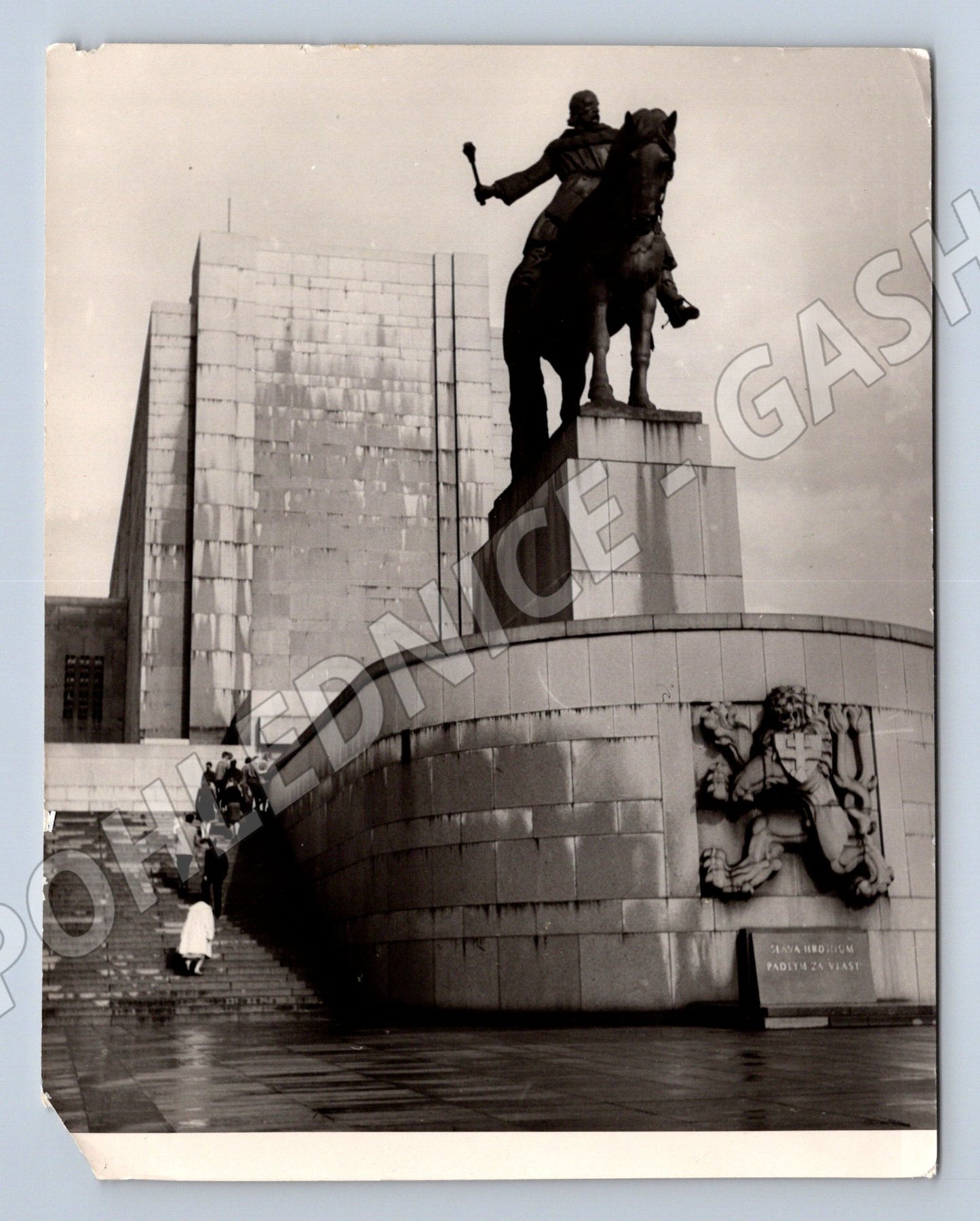 Pohlednice Praha Vítkov památník Jana Žižky (M4293)