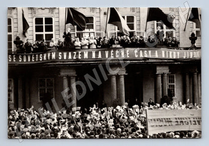Pohlednice Manifestace Pražský hrad 1970 ČSSR SSSR (M4294)