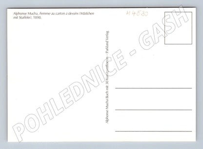 Pohlednice Alfons Mucha Femme au carton a dessins (M4530)