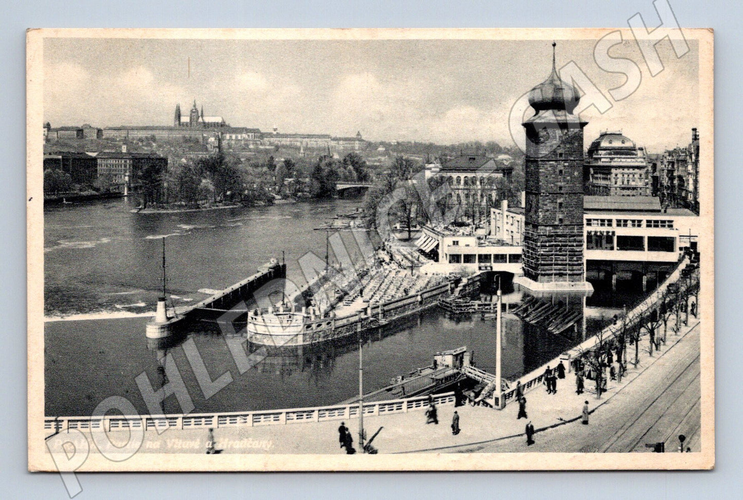 Postcard Prague Vltava and Hradcany (M4717)