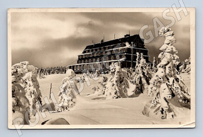 Postcard Sokolska bouda, Krkonoše, winter (M4799)