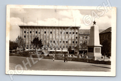 Pohlednice Opava Stalinovo náměstí (M5096)