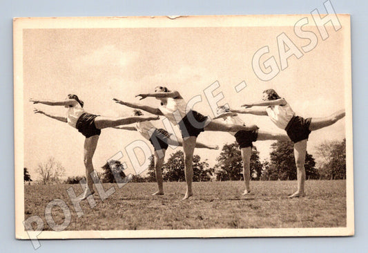 Pohlednice Sokol XI slet ženy Khel meziválečná (M5443)