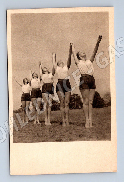 Pohlednice XI slet ženy historická varianta (M5456)